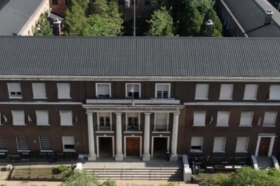 Atacaron la casa de un odontólogo que fue detenido por abuso sexual