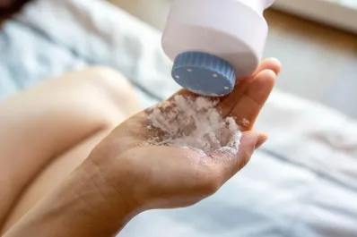 ¿El uso de talco podría estar relacionado con el cáncer? Esto dice la OMS