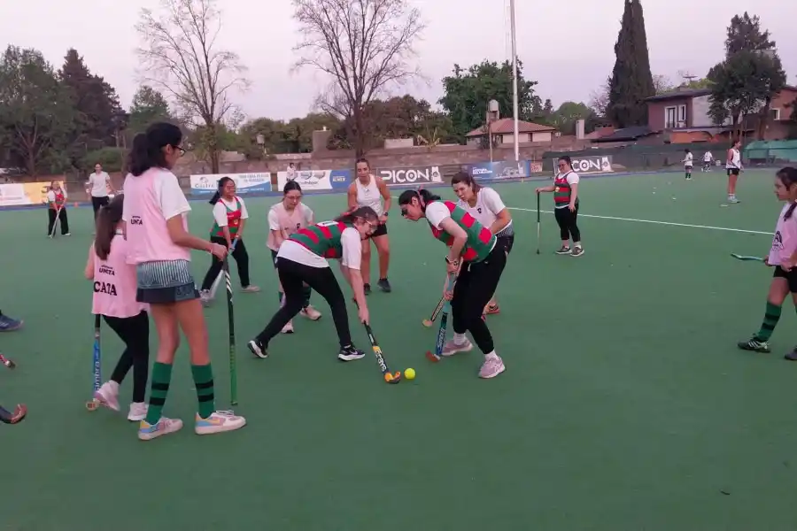Luciérnagas: el nuevo brillo del hockey adaptado