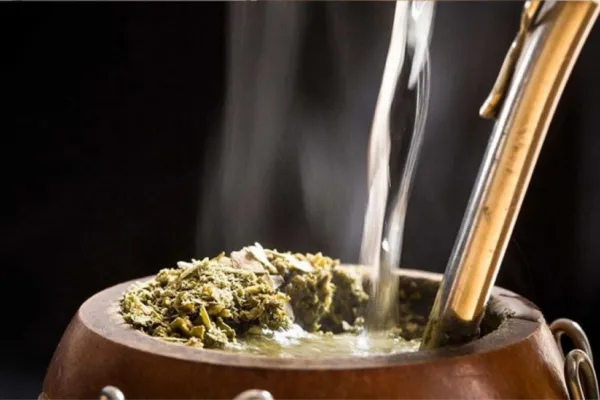 Mate antiestrés: las hierbas ideales para reducir ansiedad y relajarte