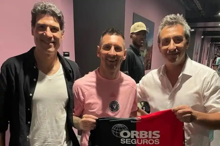 Luego del regreso con Inter Miami, Lionel Messi recibió un regalo que lo hizo recordar a su infancia: ¿Qué fue?