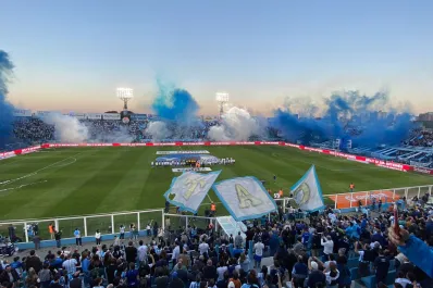 Mes aniversario: Atlético Tucumán presentó el logo conmemorativo