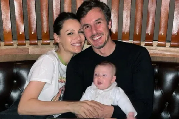 ¿Pampita en crisis de pareja? Aseguran que Roberto García Moritán está viviendo en un hotel