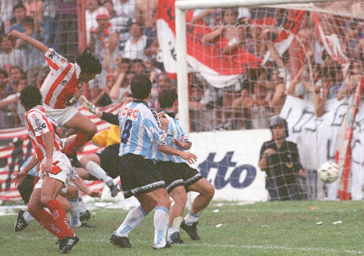 GOLEADOR. Amaya le convirtió a Atlético, por el Nacional B de 1996.