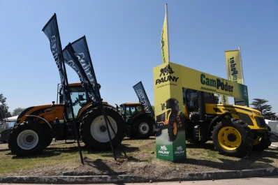 Fuerte caída en los patentamientos de maquinaria agrícola en agosto: bajaron un 44,7% interanual