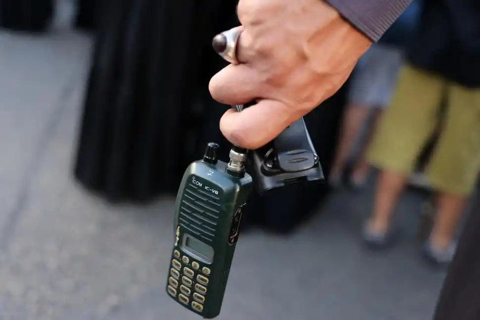 SIN BATERÍA. También estallaron walkie talkies e investigan las razones.  afp