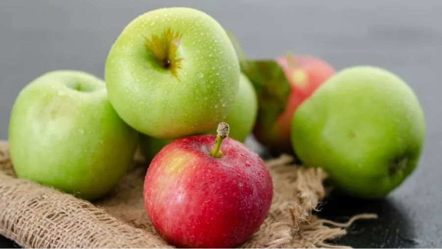 Las manzanas tienen nutrientes que contribuyen al buen funcionamiento del organismo