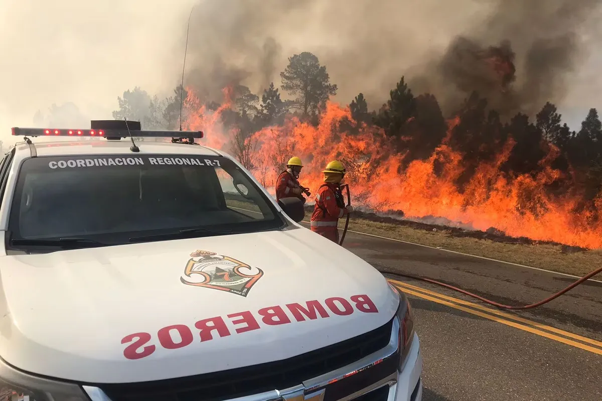 Incendios en Córdoba: se agrava la situación en Punilla y hay evacuados en San Esteban y Capilla del Monte