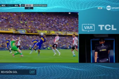 Javier Castrilli y una curiosa postura en el gol anulado a Boca Juniors: Fue penal