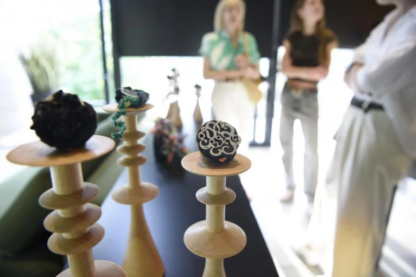 El diseño y el arte se fusionan en la joyería contemporánea