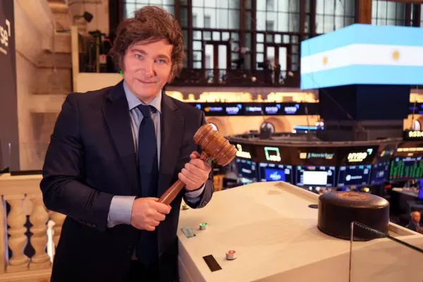 Tras el discurso de Javier Milei, las acciones argentinas cayeron hasta 3,6% en Wall Street