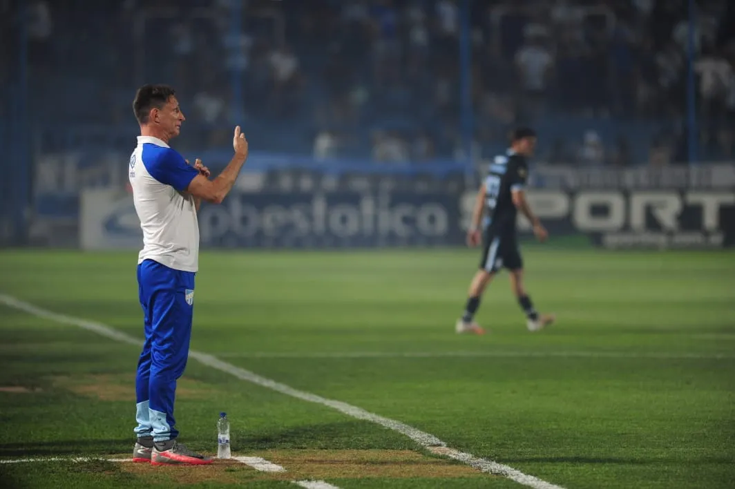 VULNERABLE. El Decano recibió ocho goles en los últimos dos partidos de la Liga Profesional.