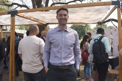 La palabra clave es pasión: la lección de un ejecutivo bancario para quienes inician su carrera