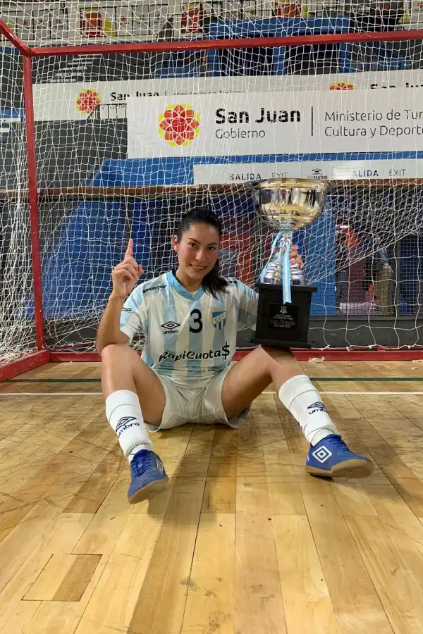 Atlético Tucumán consiguió dos títulos en tres semanas y clasificó a la Copa Libertadores