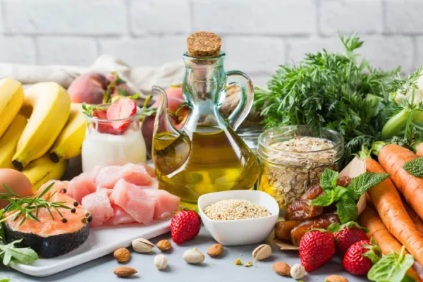 Qué alimentos incluye la dieta MIND: un régimen asociado a un menor deterioro cognitivo