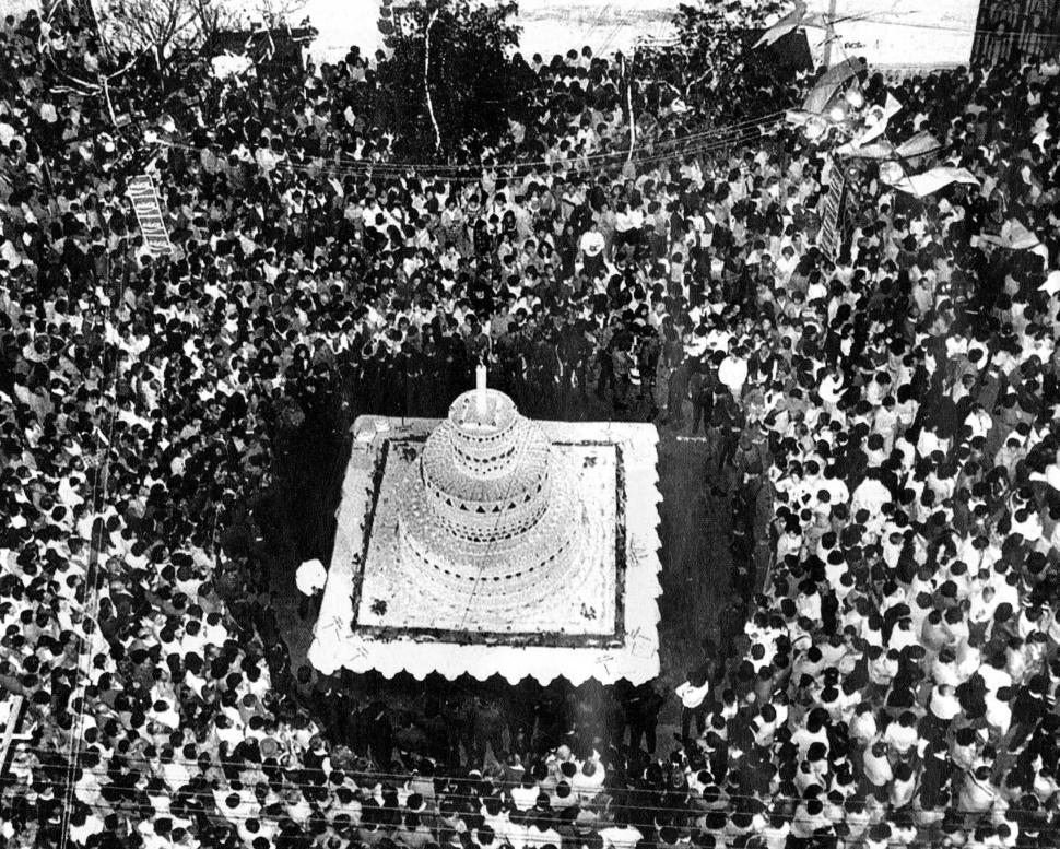 MULTITUD. Fueron más de 11.000 las personas presentes en 1985.