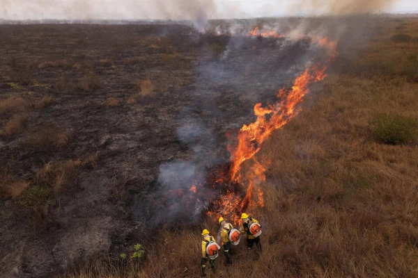 Bolivia es zona de desastre y Brasil se ahoga por el humo