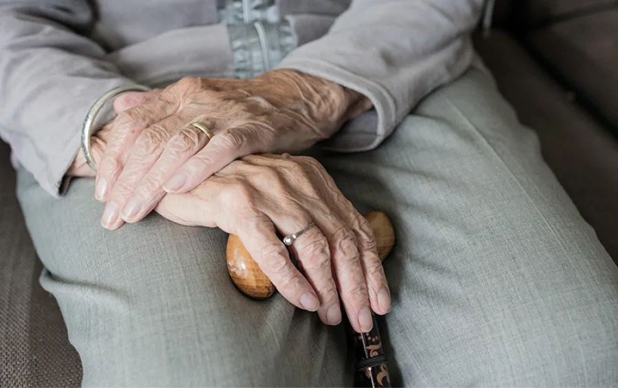 Por qué se celebra hoy el Día Internacional de las Personas Mayores