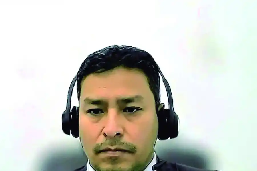 DURO PEDIDO. El auxiliar fiscal Rodrigo Bilbao durante el debate.