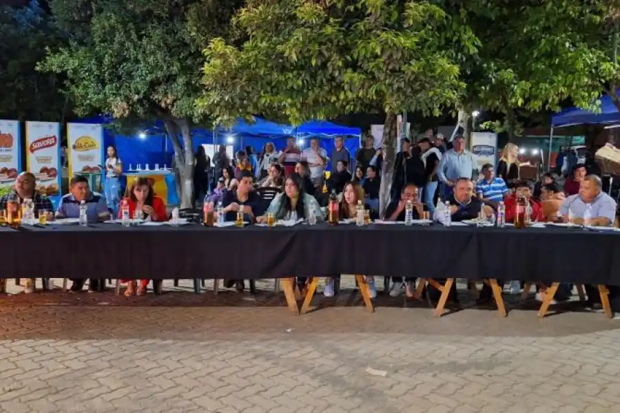 LA COMPETENCIA PROVINCIAL. El jurado fue probando los “sánguches anónimos” para dar su veredicto.