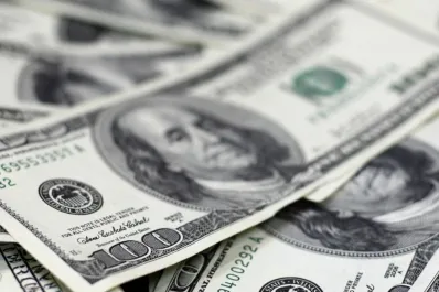 El dólar blue perforó la barrera de los $1.200 y alcanzó el valor más bajo desde mayo