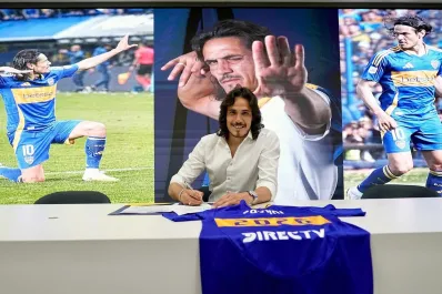 Edinson Cavani renovó con Boca hasta diciembre de 2026