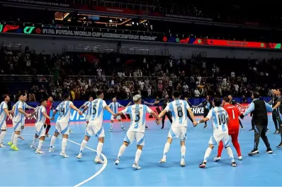 Mundial de Futsal 2024: el emotivo festejo de la selección argentina con un clásico de Los Huayra