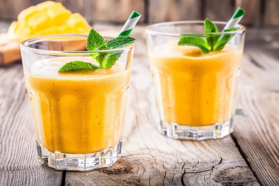 Un licuado rico en fibras y vitamina C.