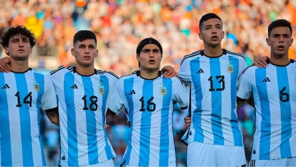 Una promesa argentina habló de la posibilidad de jugar para la Selección de México: “Hablé con ellos”