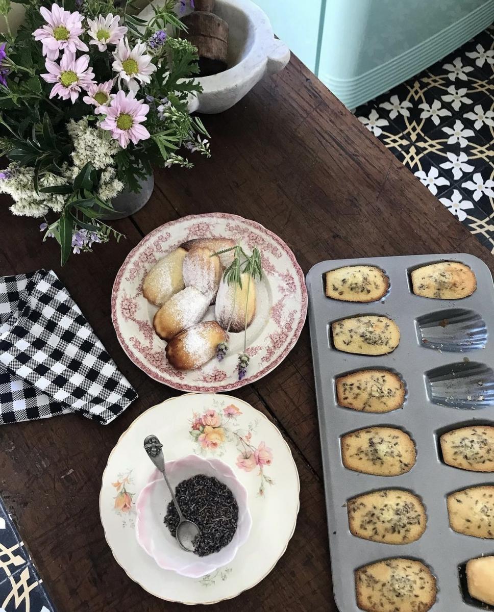 Cómo hacer madeleines de lavanda y naranja