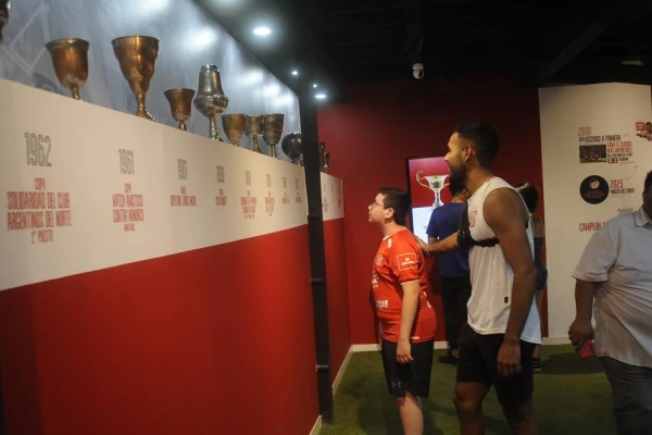 Con méritos para no salir de la agenda