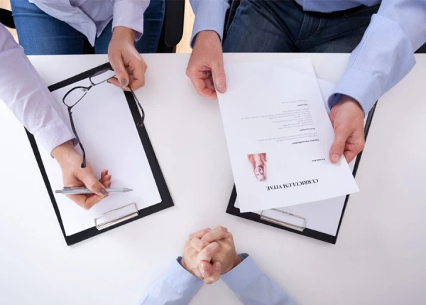 600x429_cuales-son-senales-alerta-entrevista-trabajo-1054885-221539.webp