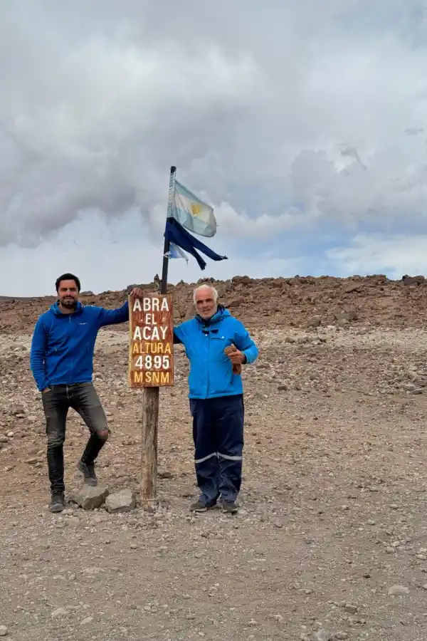 INSEPARABLES. Padre e hijo volverán a compartir un viaje juntos.