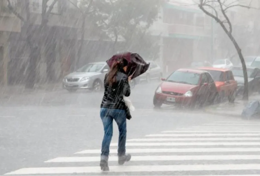 Sigue el alerta amarilla por fuertes tormentas en 11 provincias de Argentina: ¿hasta cuándo lloverá?