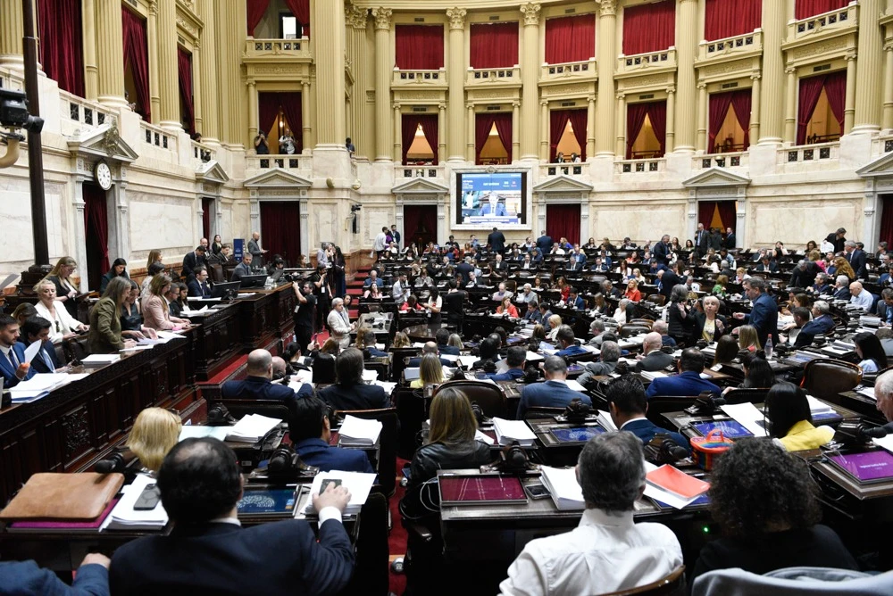 VOLUNTADES. El oficialismo necesita 86 diputados de la totalidad (257) para sostener el veto presidencial. @DiputadosAR