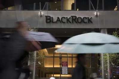 BlackRock advierte una devaluación y una disparada de la inflación en Argentina