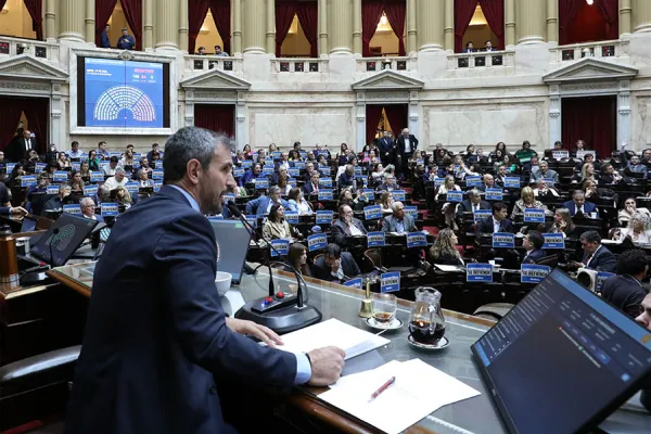 Financiamiento universitario: el respaldo tucumano fue clave para  dejar firme el veto