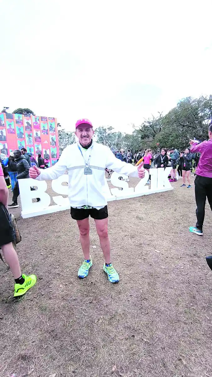 CUMPLIÓ. Hace unos meses Gustavo hizo los 21K de Buenos Aires.