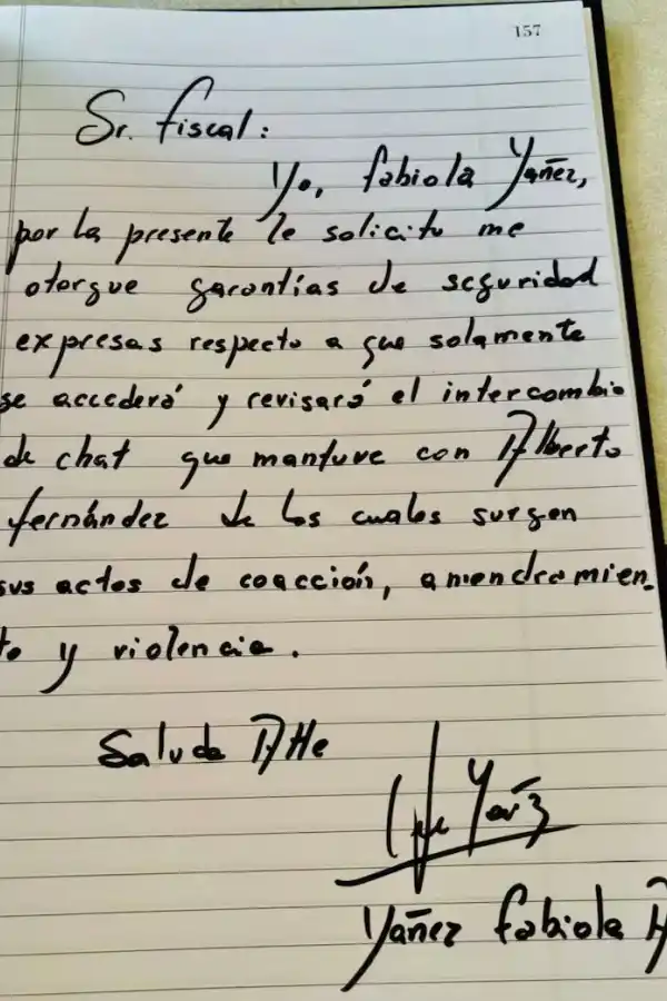 Tras negarse a entregar el celular, Fabiola Yáñez le escribió una carta al fiscal para pedir garantías