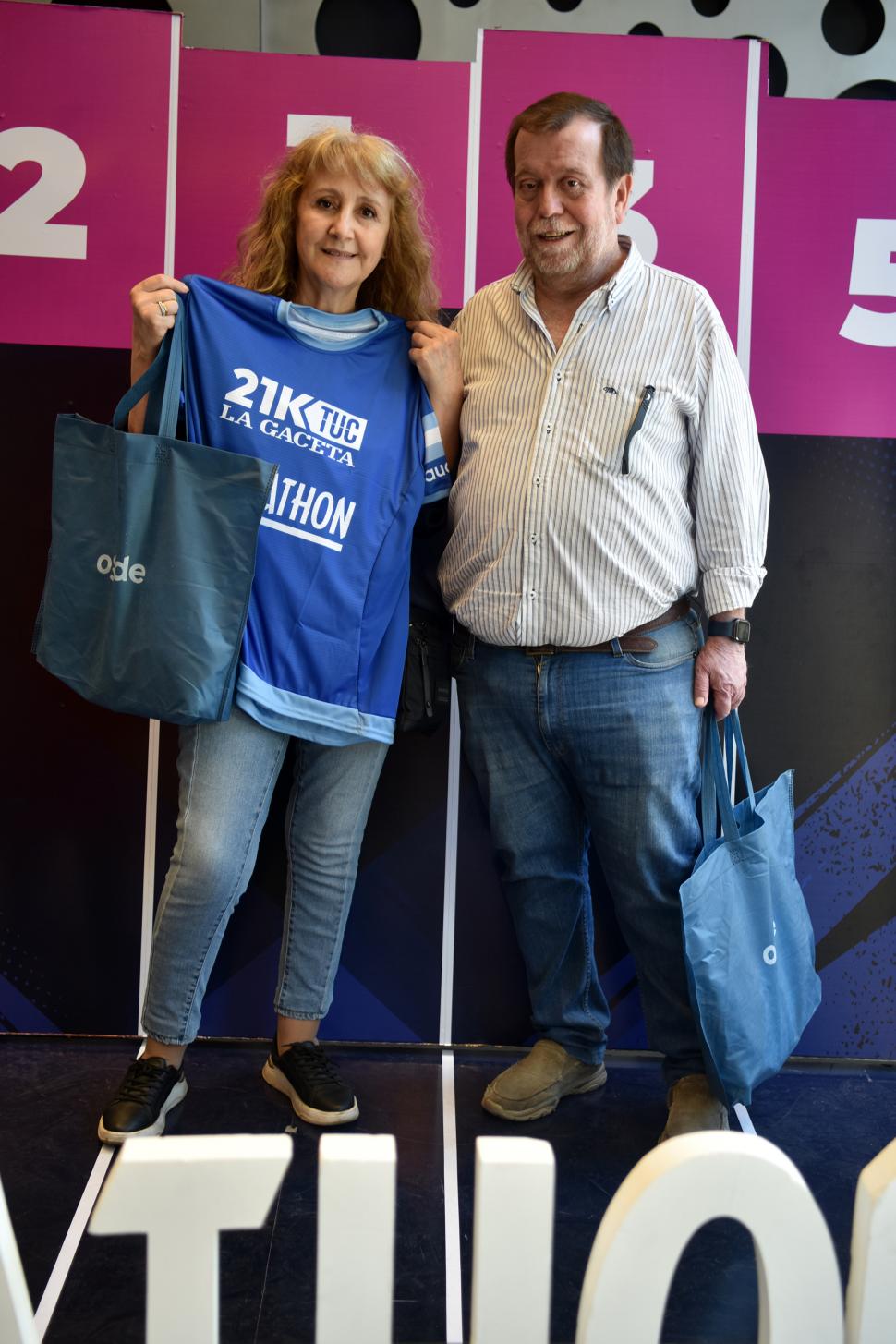 LISTOS. Alicia y José están casados: en los 21K se distanciarán por un rato.