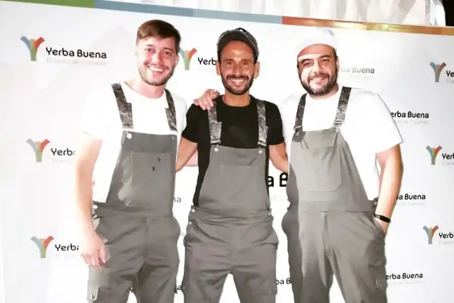 LA GUITARREADA. Leandro Robín, Matías De la Rosa y el Paisa Romano. instagram