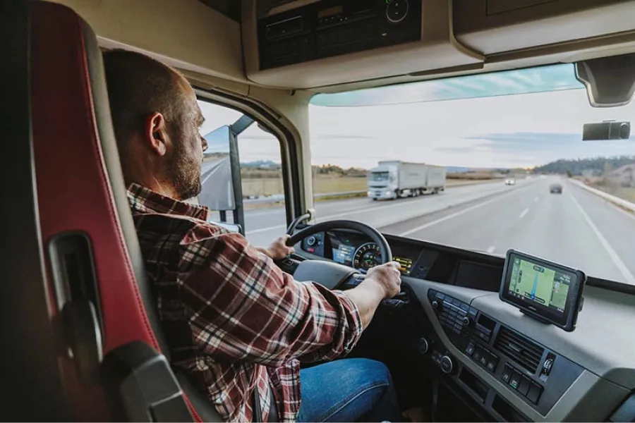 Con el aumento del 11%, ¿cuánto ganarán los camioneros en octubre de 2024?