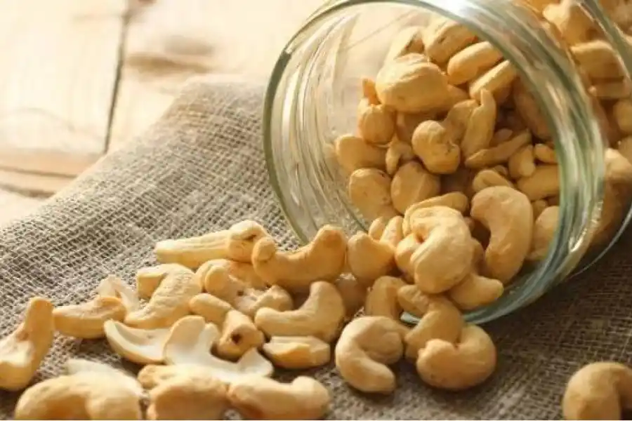 Las castañas de cajú pueden ayudar en la síntesis del colágeno. 