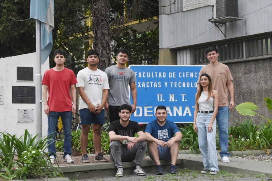 EN EXACTAS. Los estudiantes dejaron el nombre de la UNT en lo más alto a nivel nacional e internacional. / LA GACETA, ANALÍA JARAMILLO.