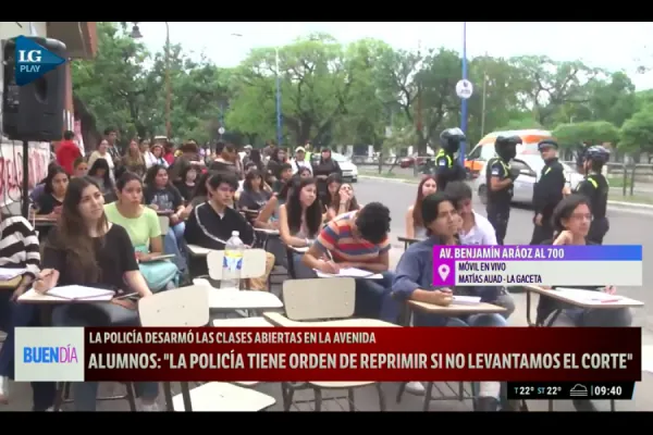 Tras la tensión policial, estudiantes y docentes de la UNT marcharán hacia la Plaza Independencia