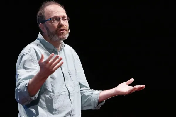 Diego Golombek: “El Gobierno tiene ante la ciencia una posición de desprecio beligerante, de insultos”