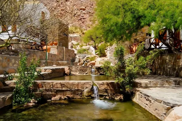 Termas de Fiambalá, una joya del noroeste argentino para descansar y  relajarse