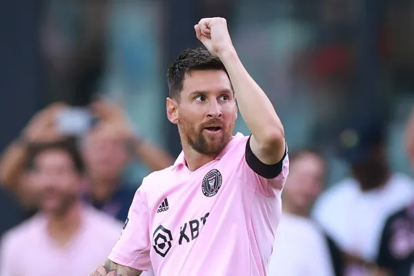 Un nuevo show: Messi marcó tres goles en la goleada de Inter Miami