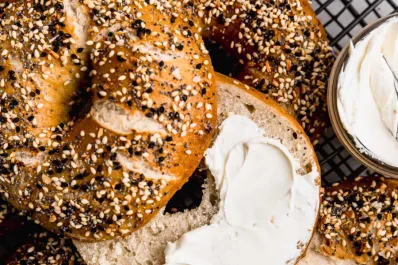 Panadería paso a paso: cómo lograr los bagels más esponjosos