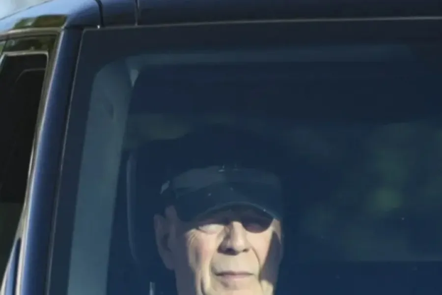 Difunden una nueva imagen de Bruce Willis desde su diagnóstico de demencia frontemporal